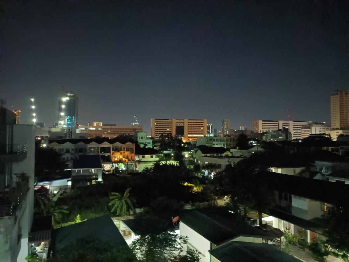 Bed & Breakfast Kru Nat's W/ Private & Gym Bangkok