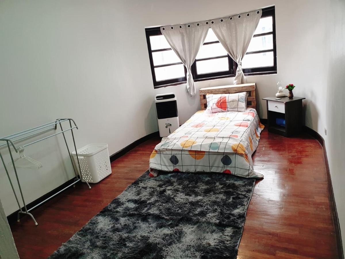 Bed & Breakfast Kru Nat's W/ Private & Gym