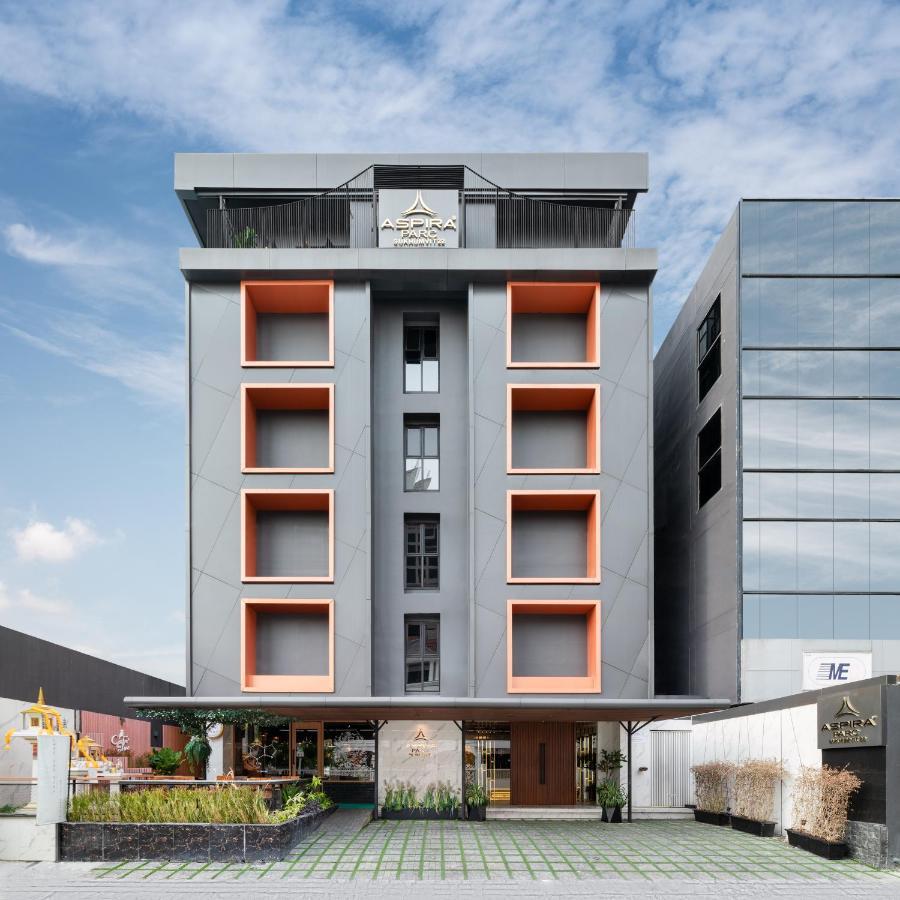 Aspira Parc Sukhumvit 22 Hotel 4*