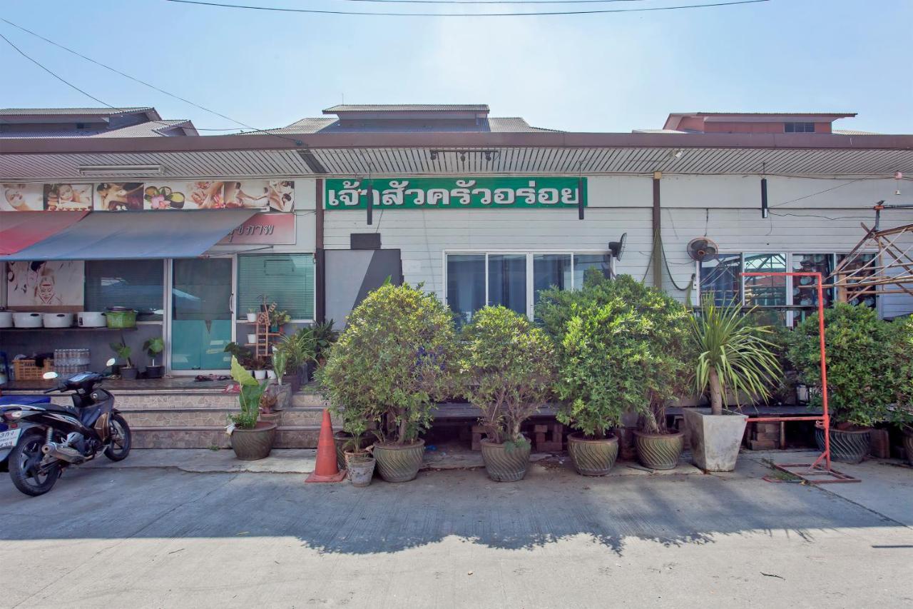 Cozzi By Grand Airport Hostel Bangkok