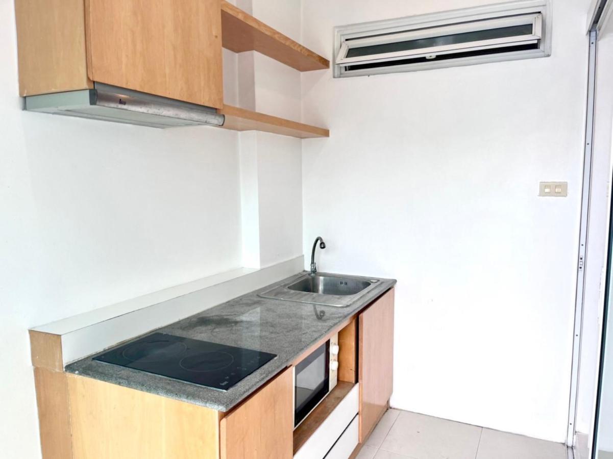 8 * Bangkok