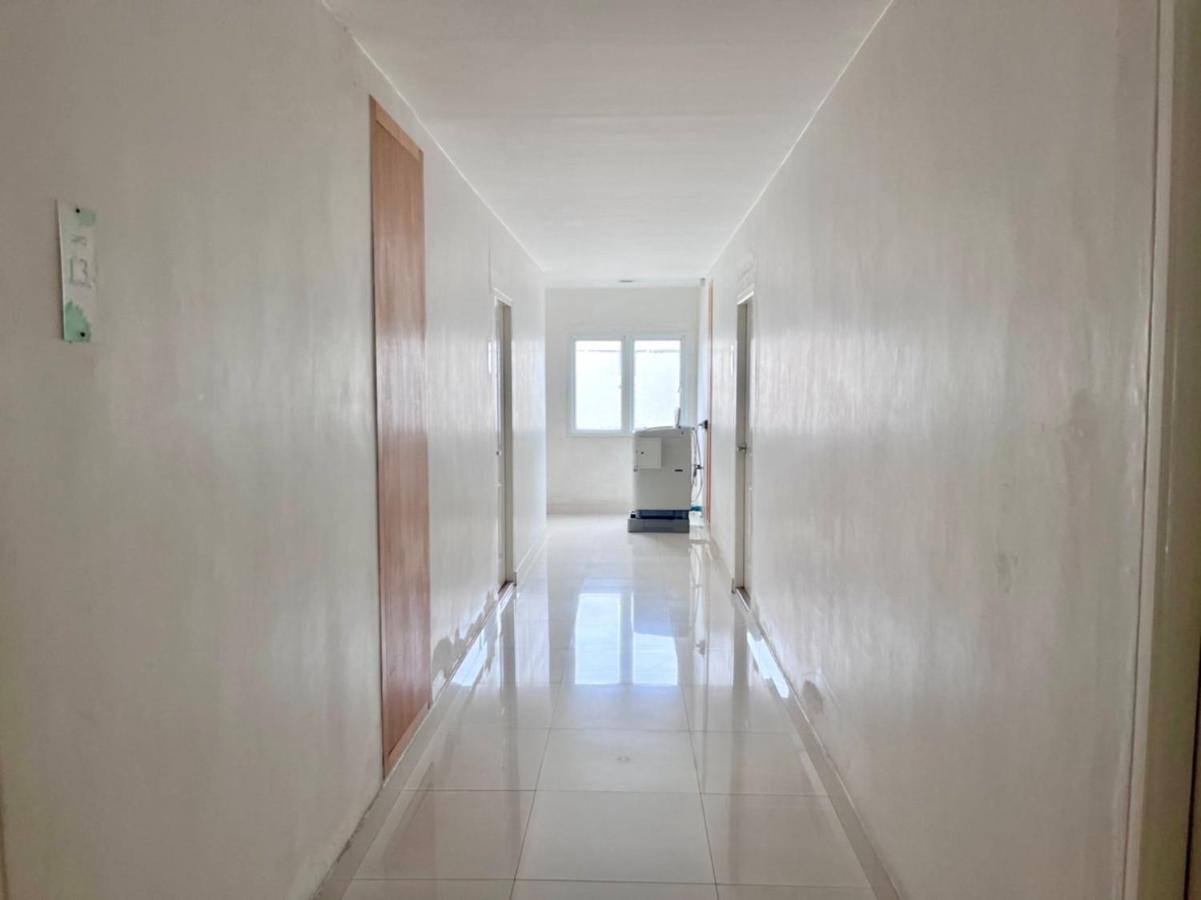 8 Apartment *