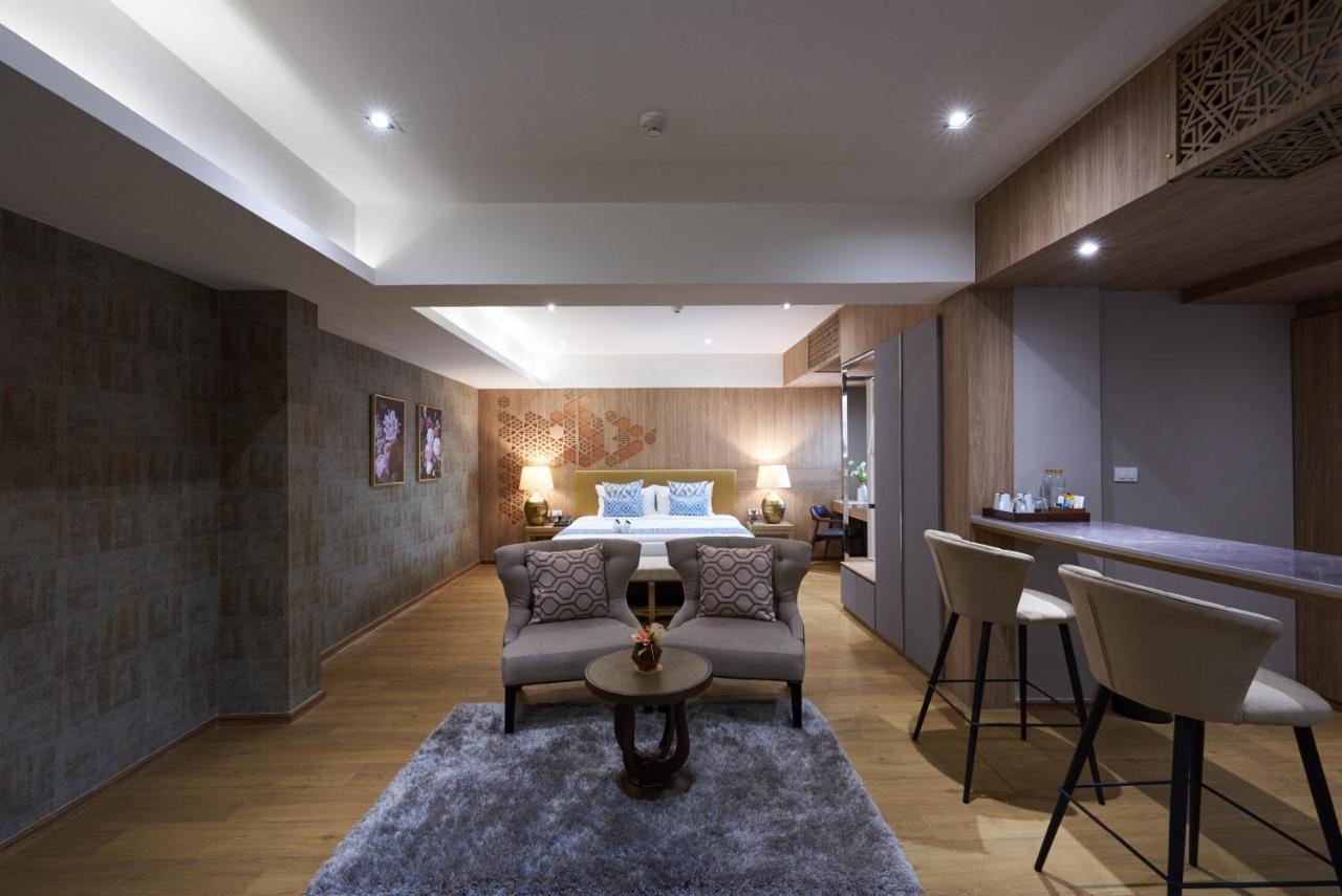 Almas 4* Bangkok
