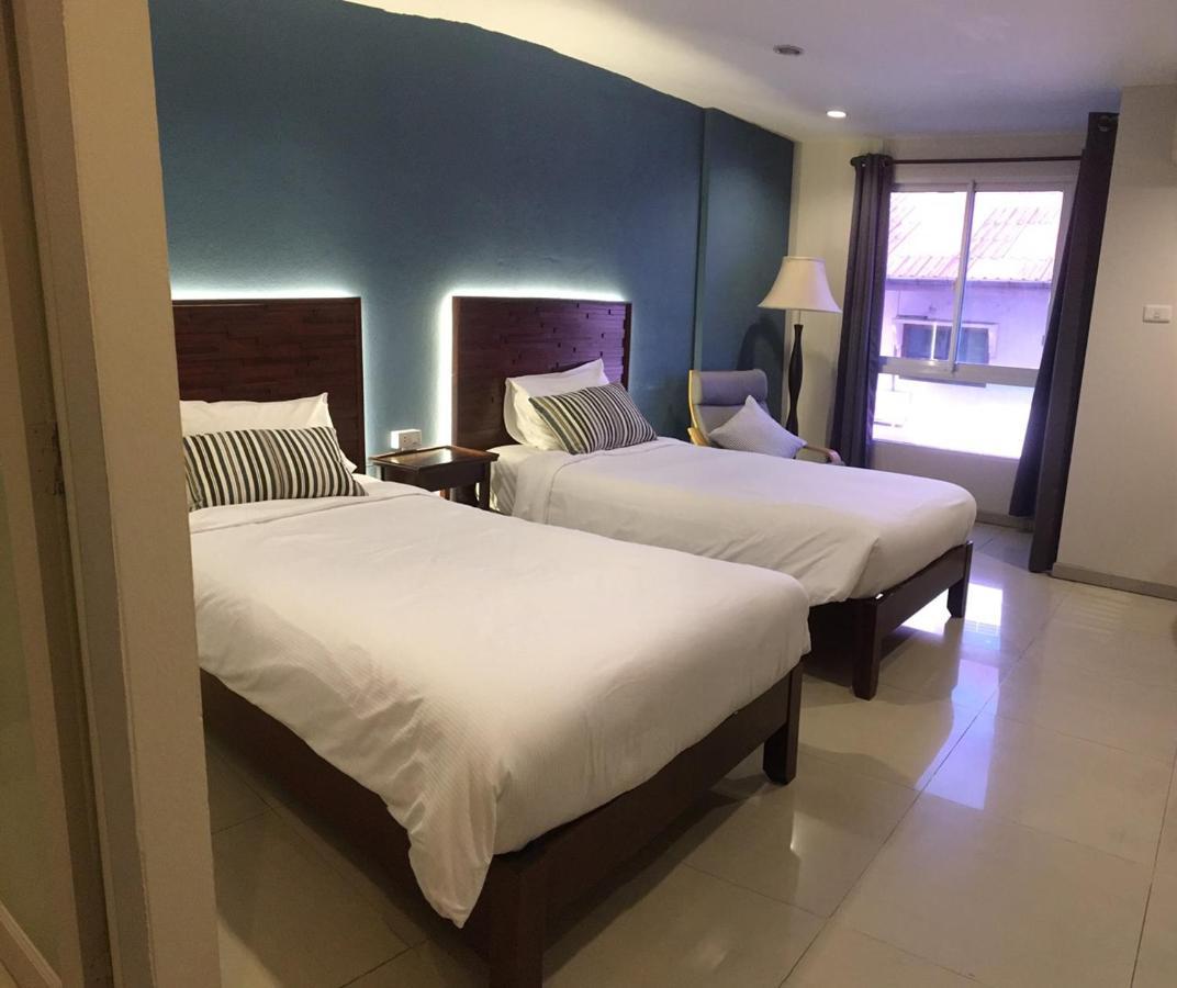 The Royalbee Aparthotel