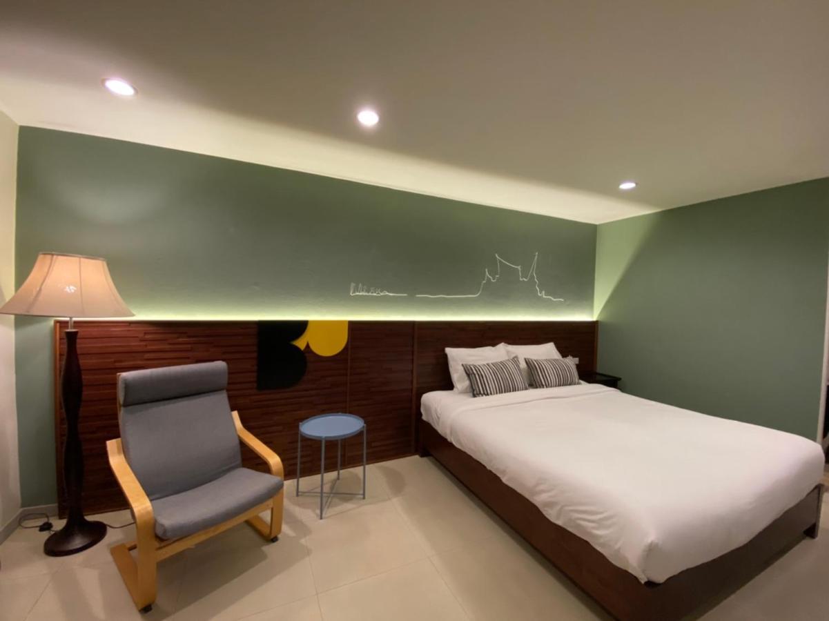 The Royalbee Aparthotel Bangkok