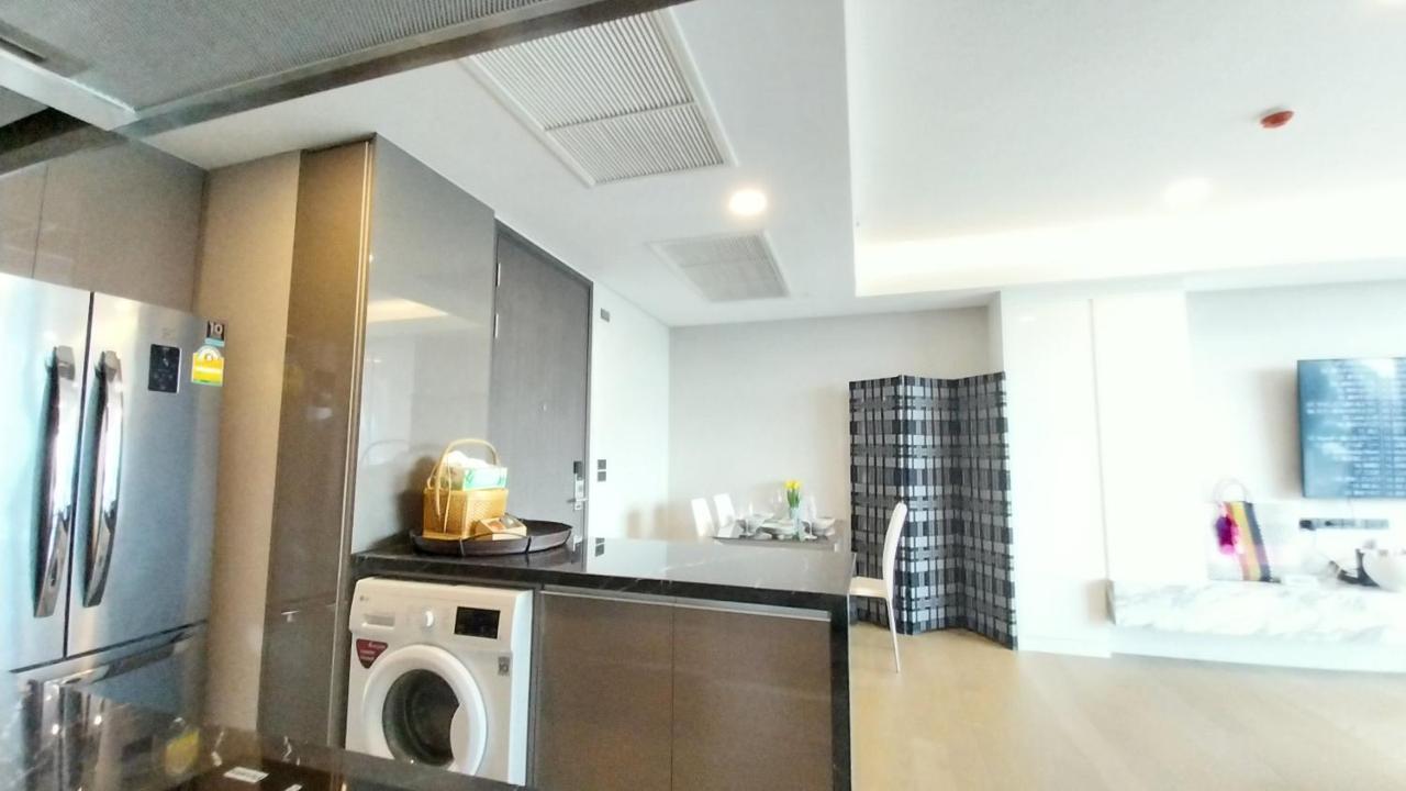 Apartment Luxury Queen Sirikit Asok Termianl 21 *