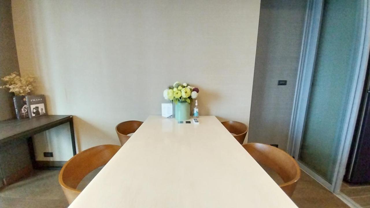Luxury Queen Sirikit Asok Termianl 21 * Bangkok