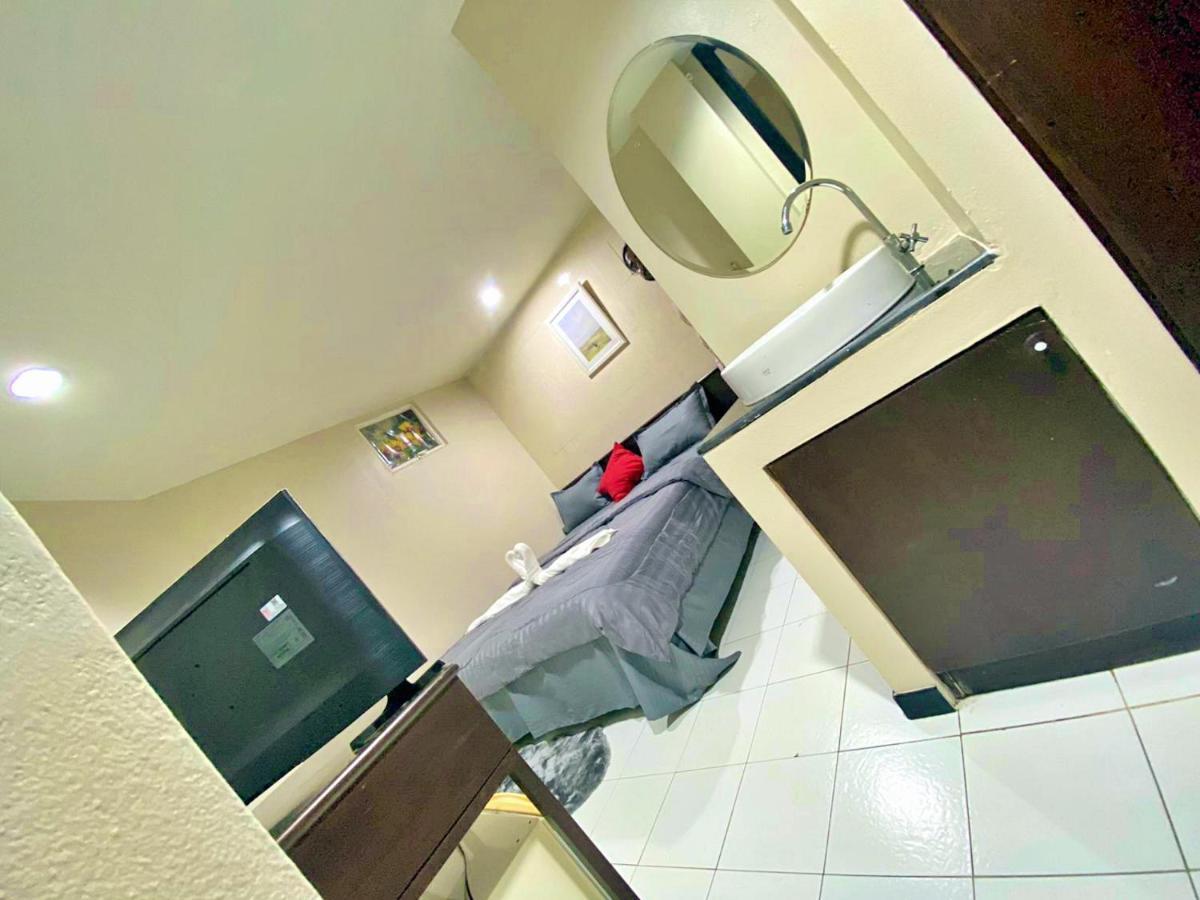 Cheqinn - Sukhumvit 4 Nana Plaza Albergue