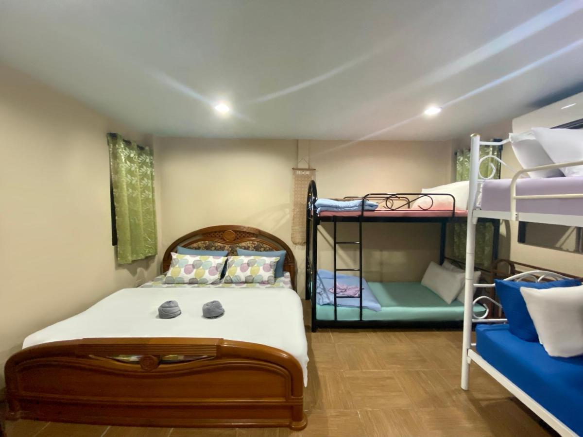 4j Guest house