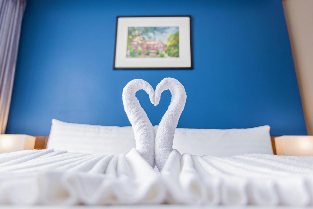 Amp Am House Hotel 4*