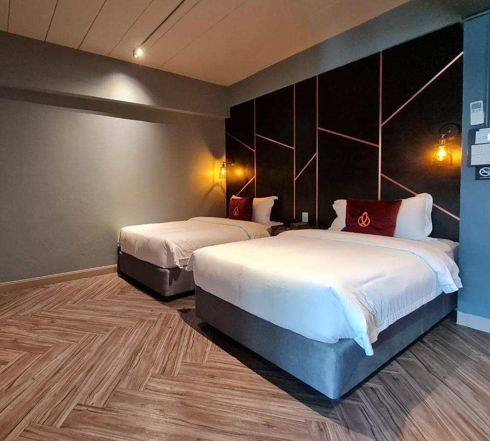 Ratchada Boutique 4*