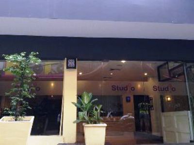 Apartment Sukhumvit 18 By Icheck Bangkok