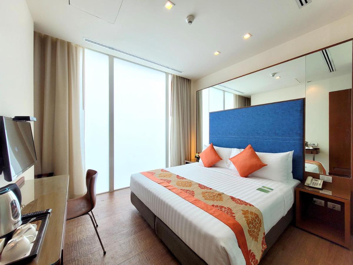 On 8 Sukhumvit Nana By Compass Hospitality