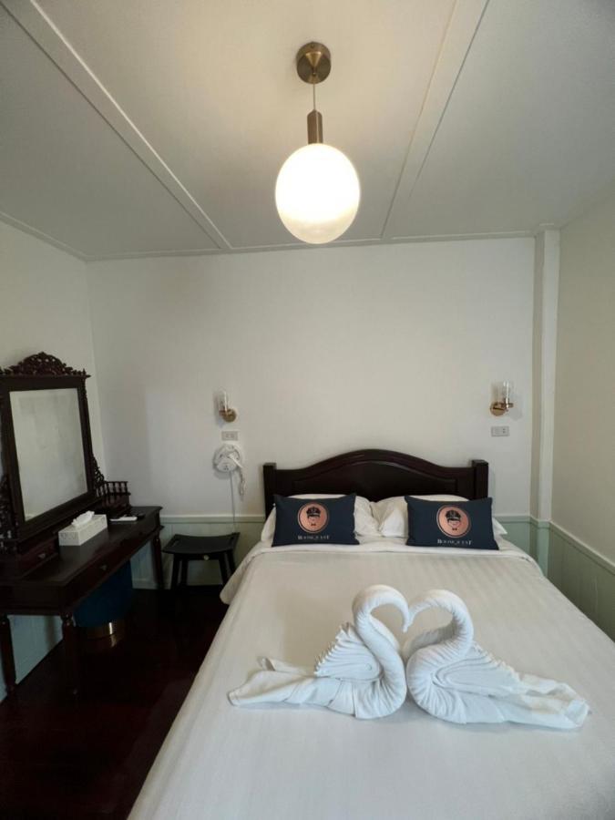 Hotel Roomquest Rim Praya Dinsor Road