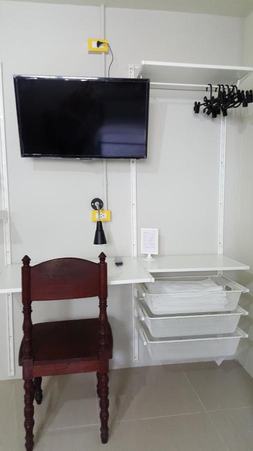 Check @chareon Krung Hostel