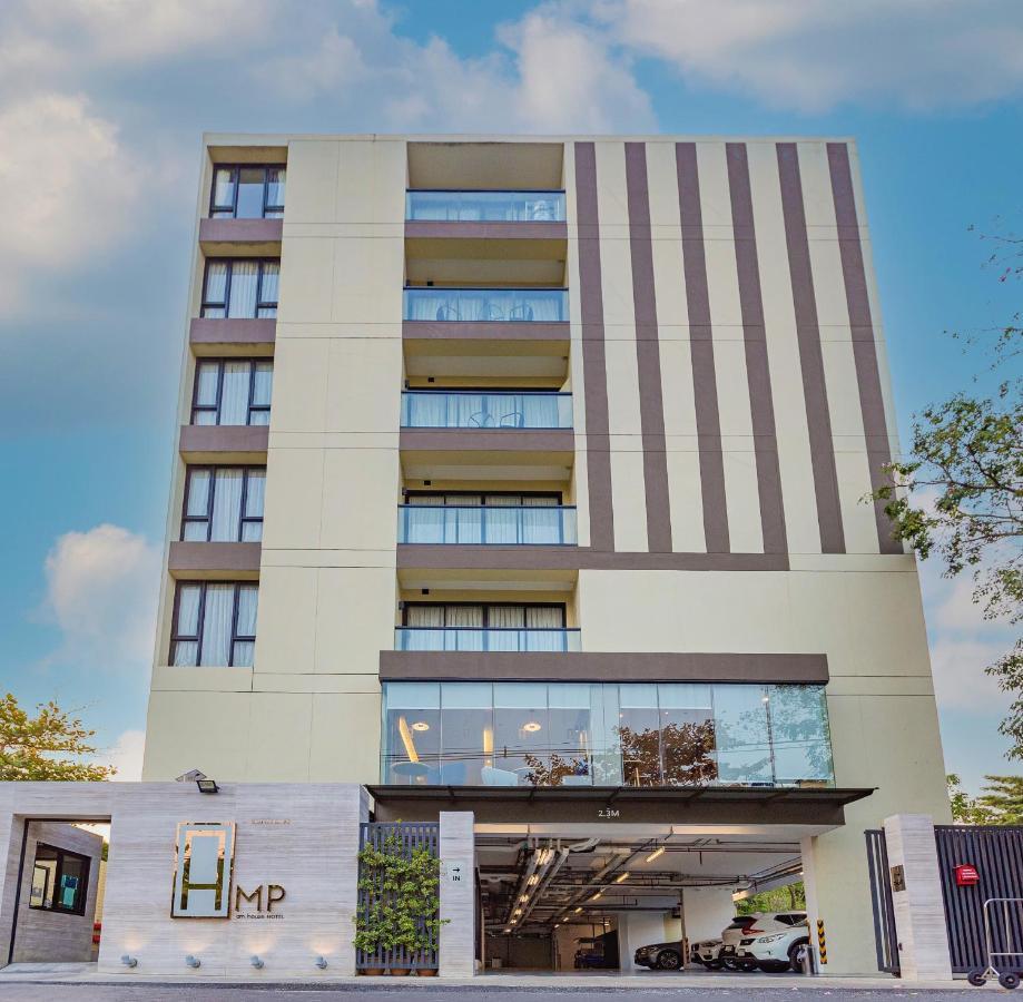Amp Am House Hotel
