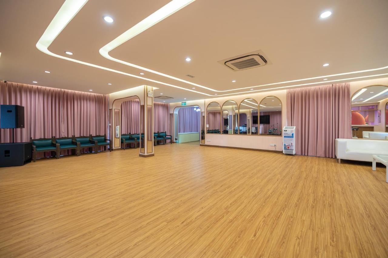 Rama Hotel 3*
