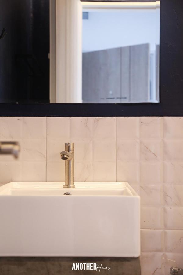 Another Haus Appartement *