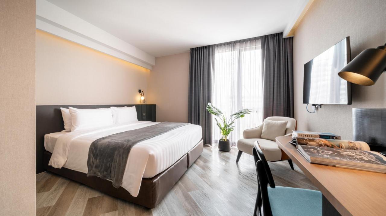 Hotel Seekers Finders Rama Iv Surestay Collection By Bw 3*