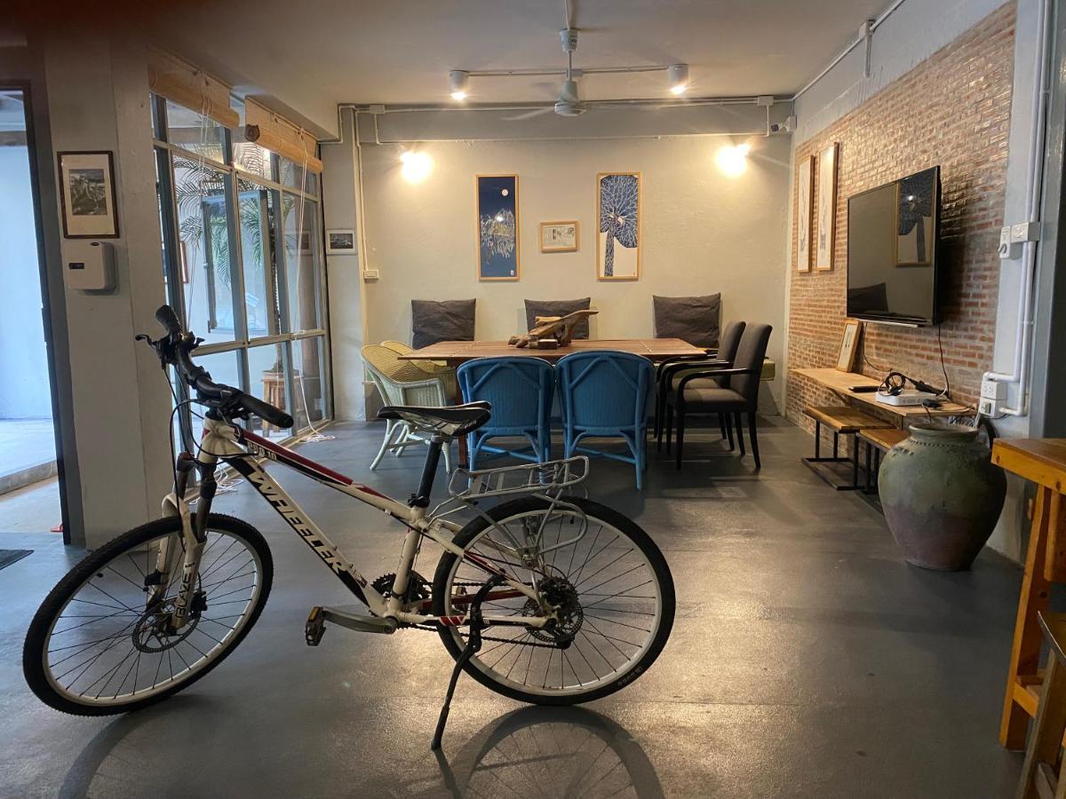 Nesuto Hostel&cafe Ramkamhaeng 52 * Bangkok