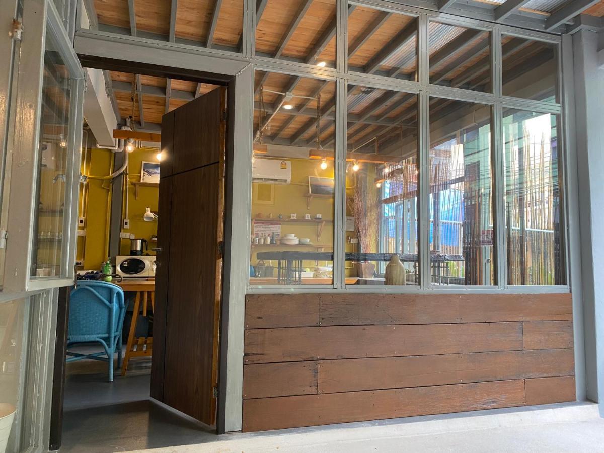 Nesuto Hostel&cafe Ramkamhaeng 52 Bangkok