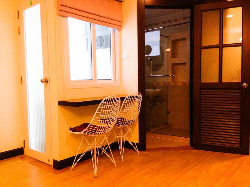 Inn Baansilom Soi 3 Bangkok