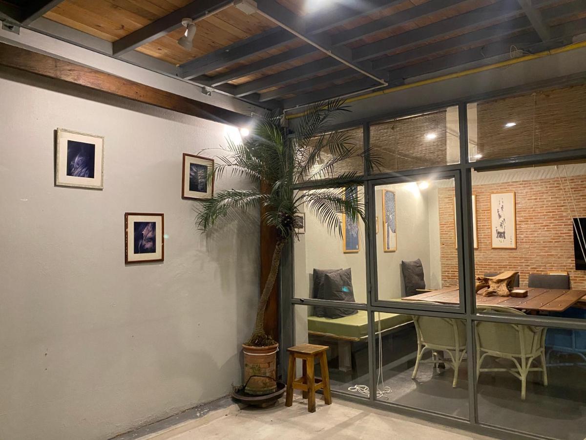 Nesuto Hostel&cafe Ramkamhaeng 52 * Bangkok