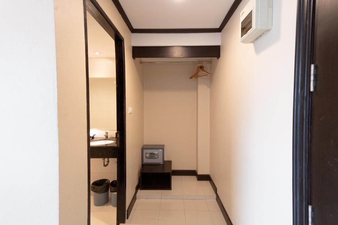 Hotel Avana And Convention Centre Sha Extra Bangkok