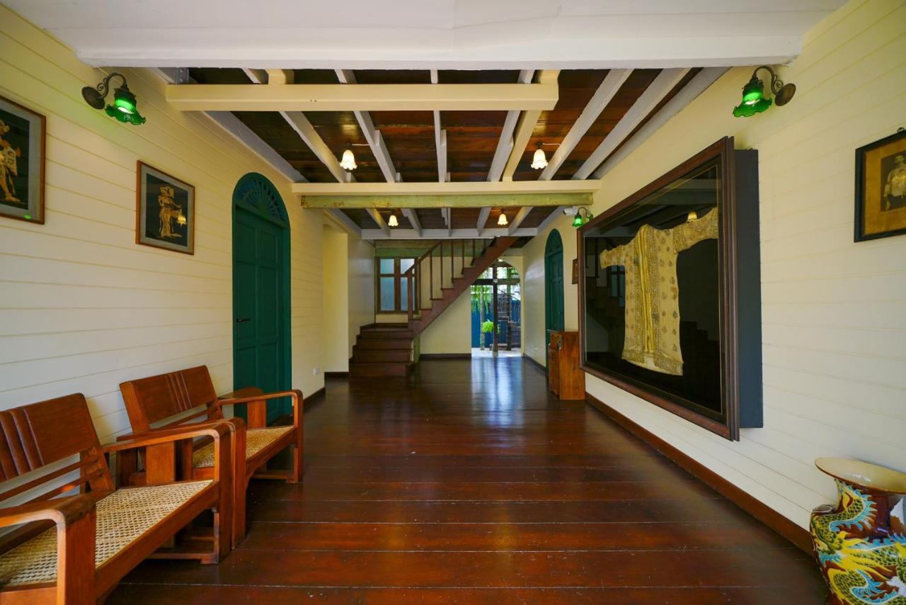 Priya Boutique House *