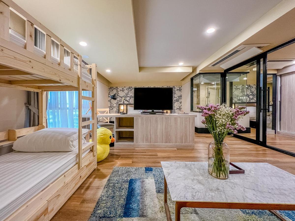 Oakwood & Hotel Bangkok