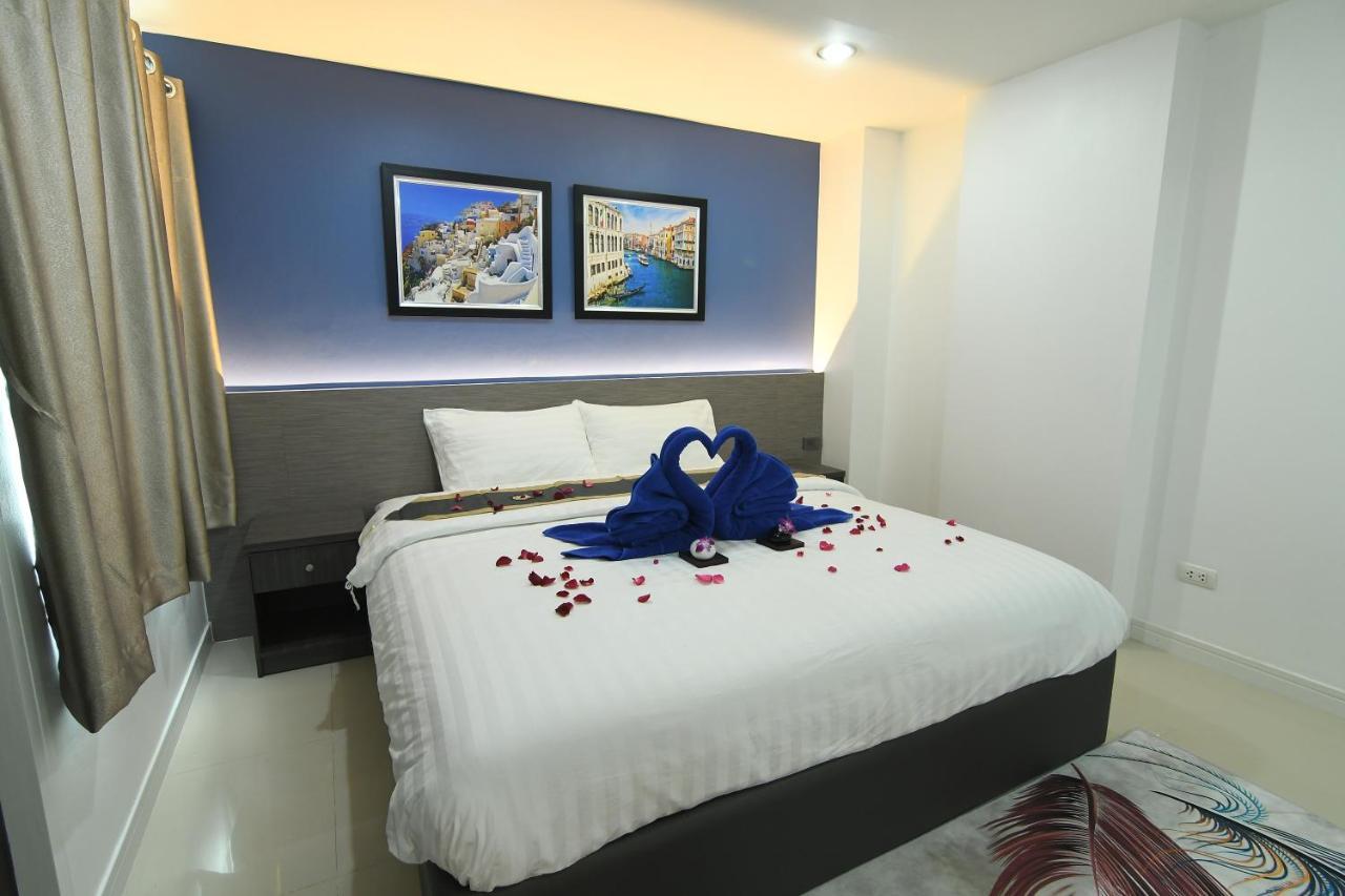 Poonsuk Place