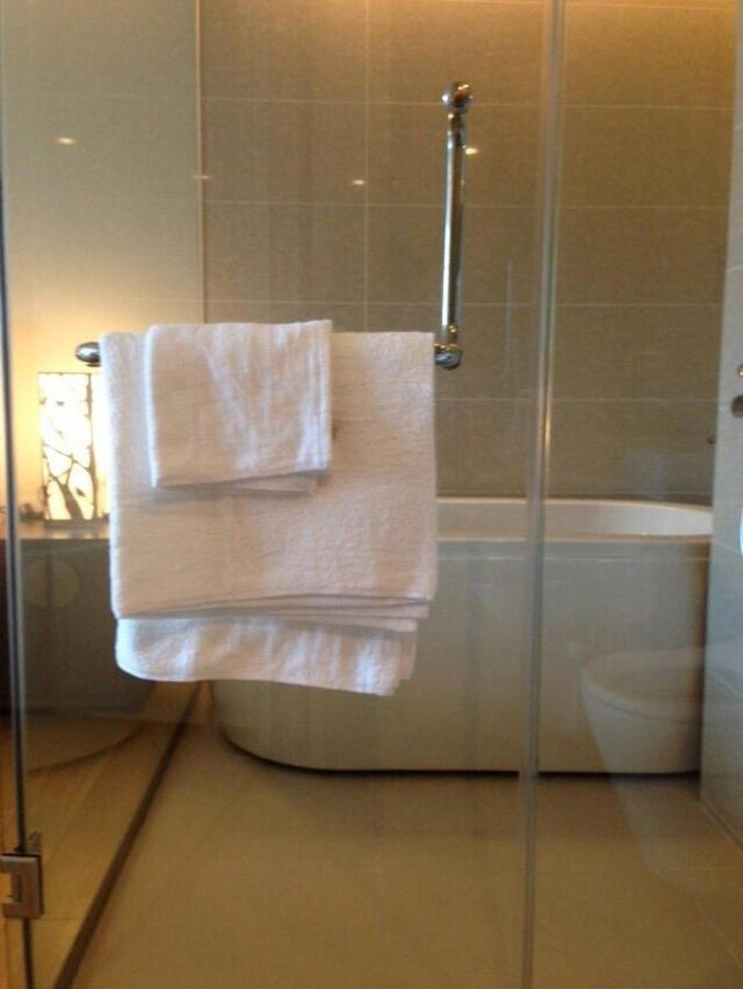 5 Stars 1 Bedroomtub Bathshower Downtown Near Emquartier Shopping Mall Bangkok