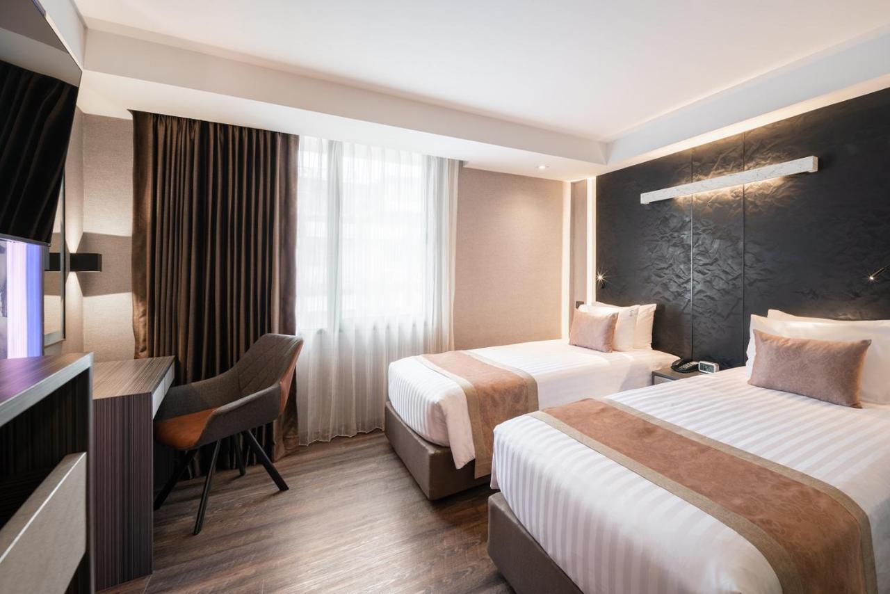 Aspira Gems Center Silom 4*