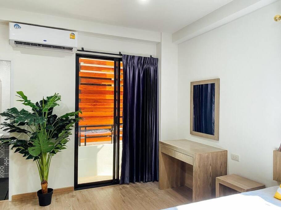 Gp House - Studio Sukhumvit Near Bts Apartment