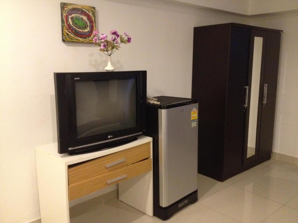Latin Garden Hotel