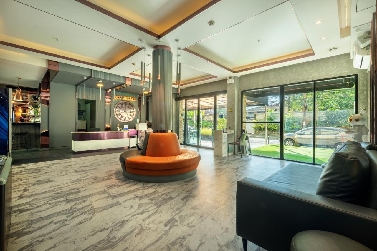 Qiu Sukhumvit Sha 4*