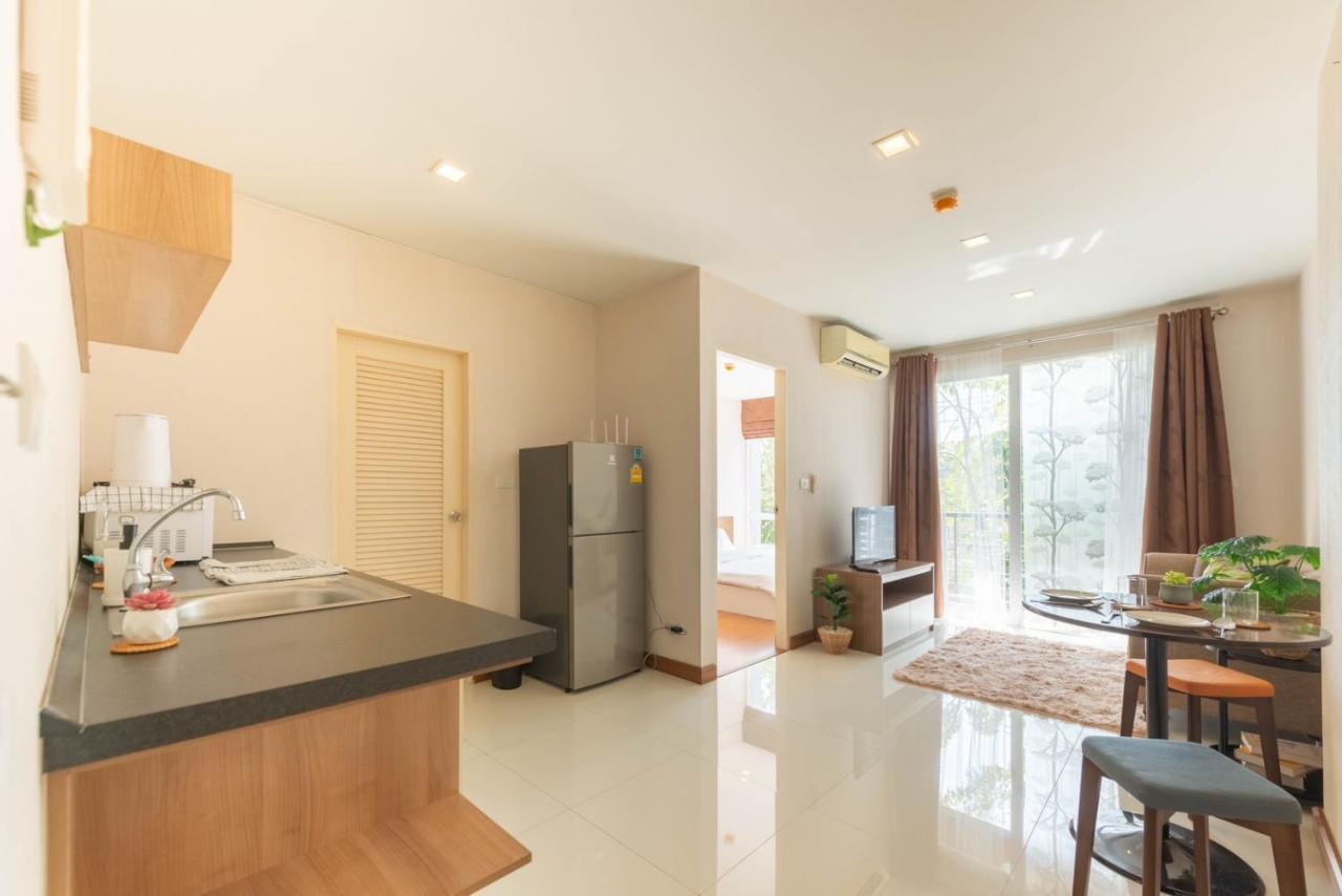 Lovely Next To Bkk Airport, Food Marts, Quiet Place To Pangsapuri