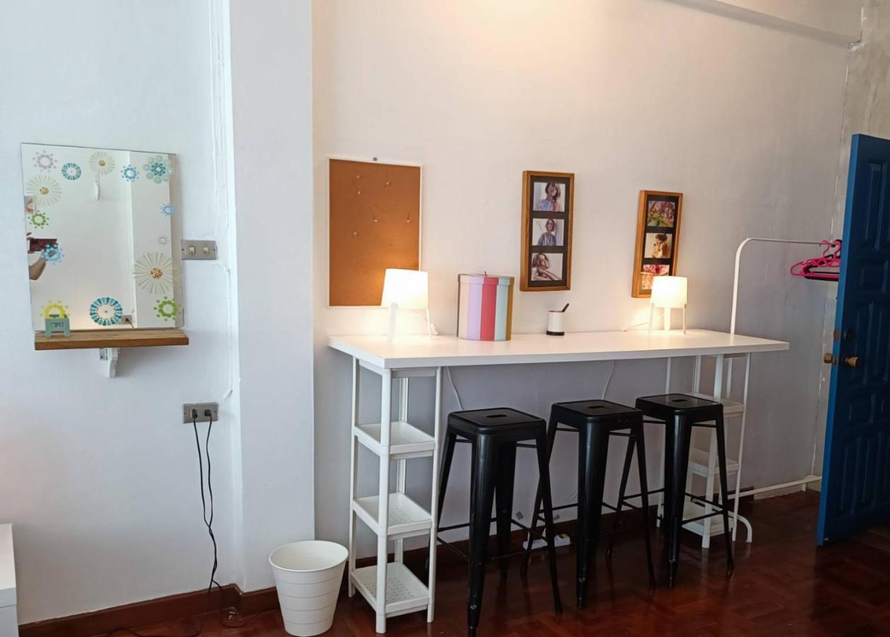 Big Groups Heaven In Location Holiday home Bangkok