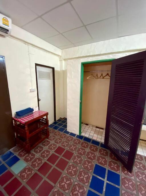 Pangsapuri Ratanawong Place 406