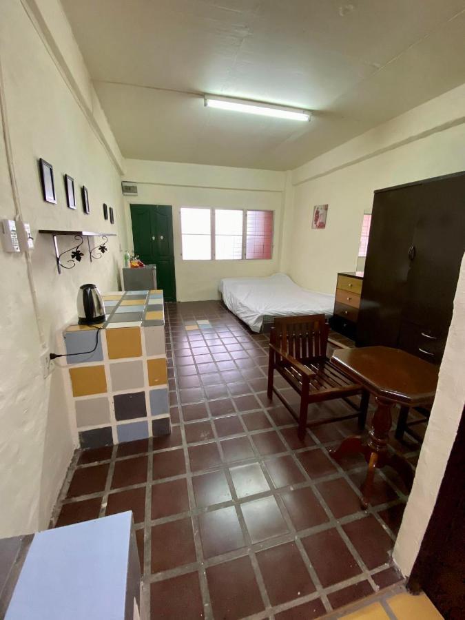 Ratanawong Place 511 Pangsapuri *