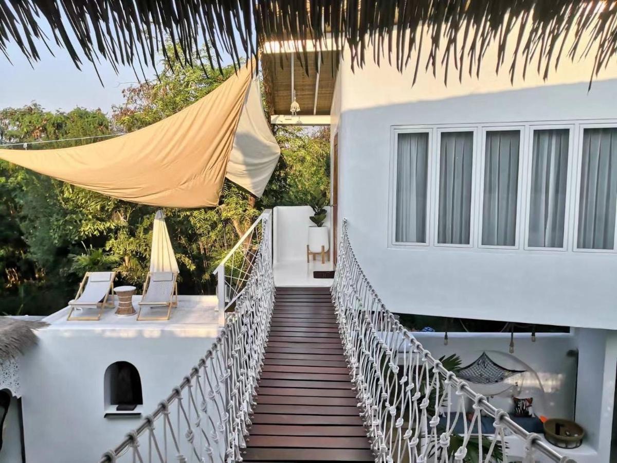 Lory's Villa *