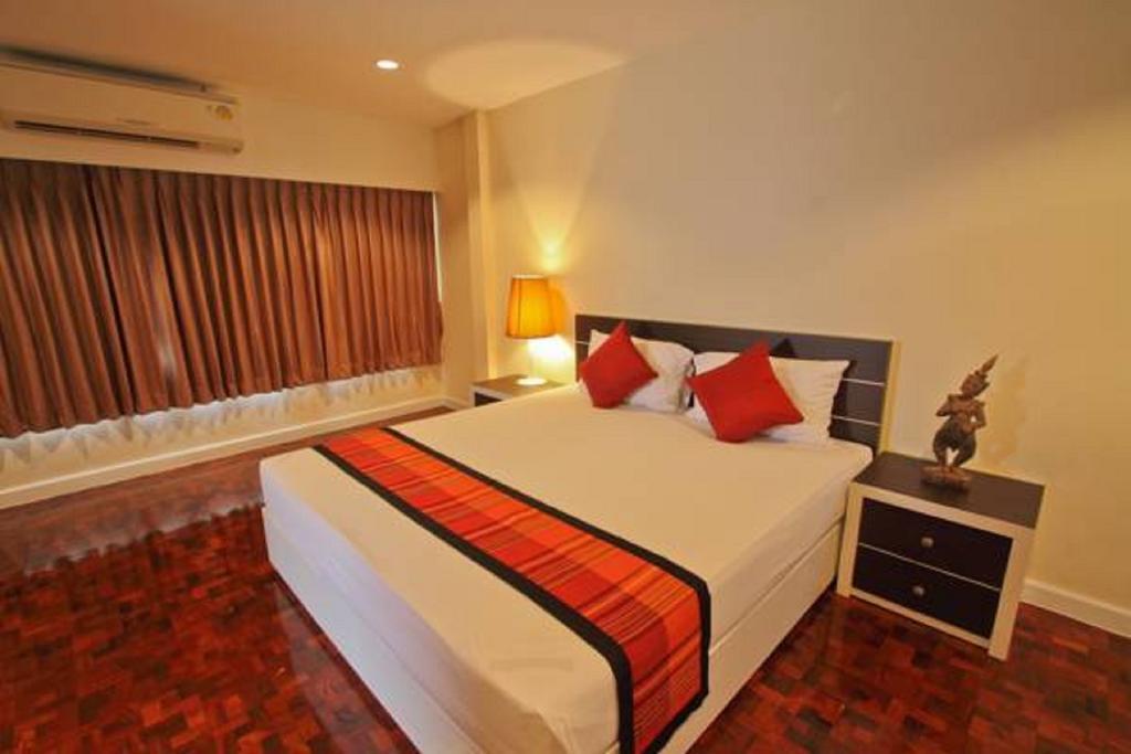 Aparthotel Siam Court 2*