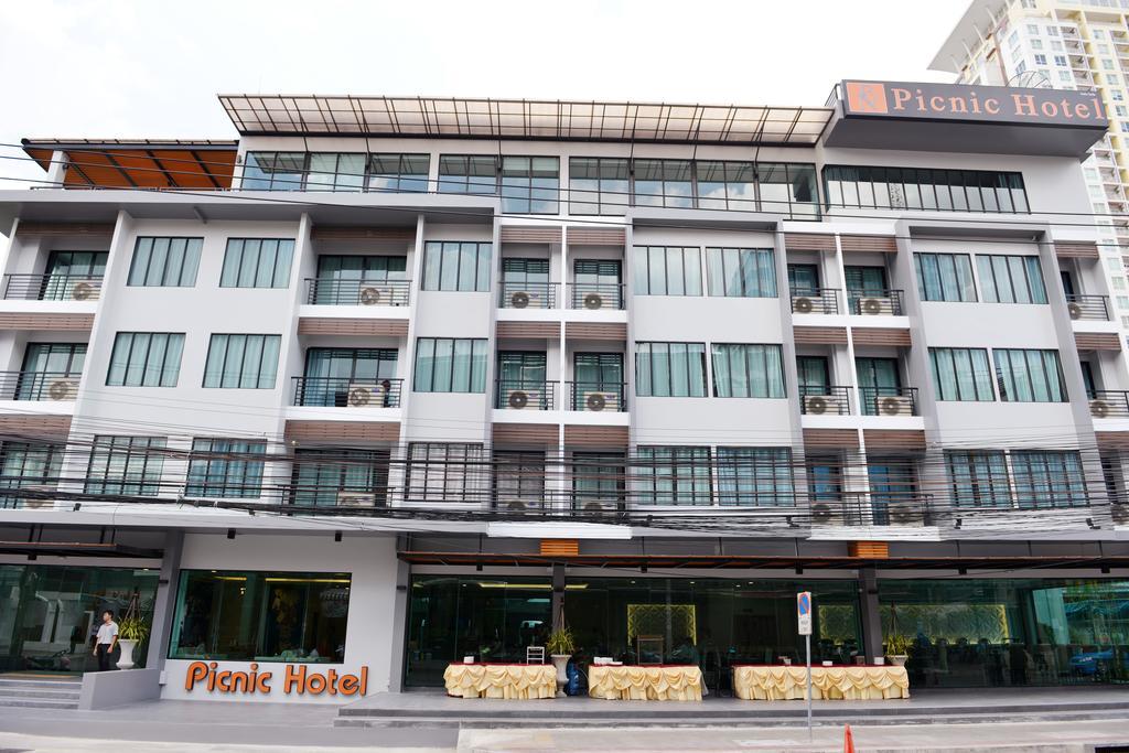 Picnic - Rang Nam Hotel 4*