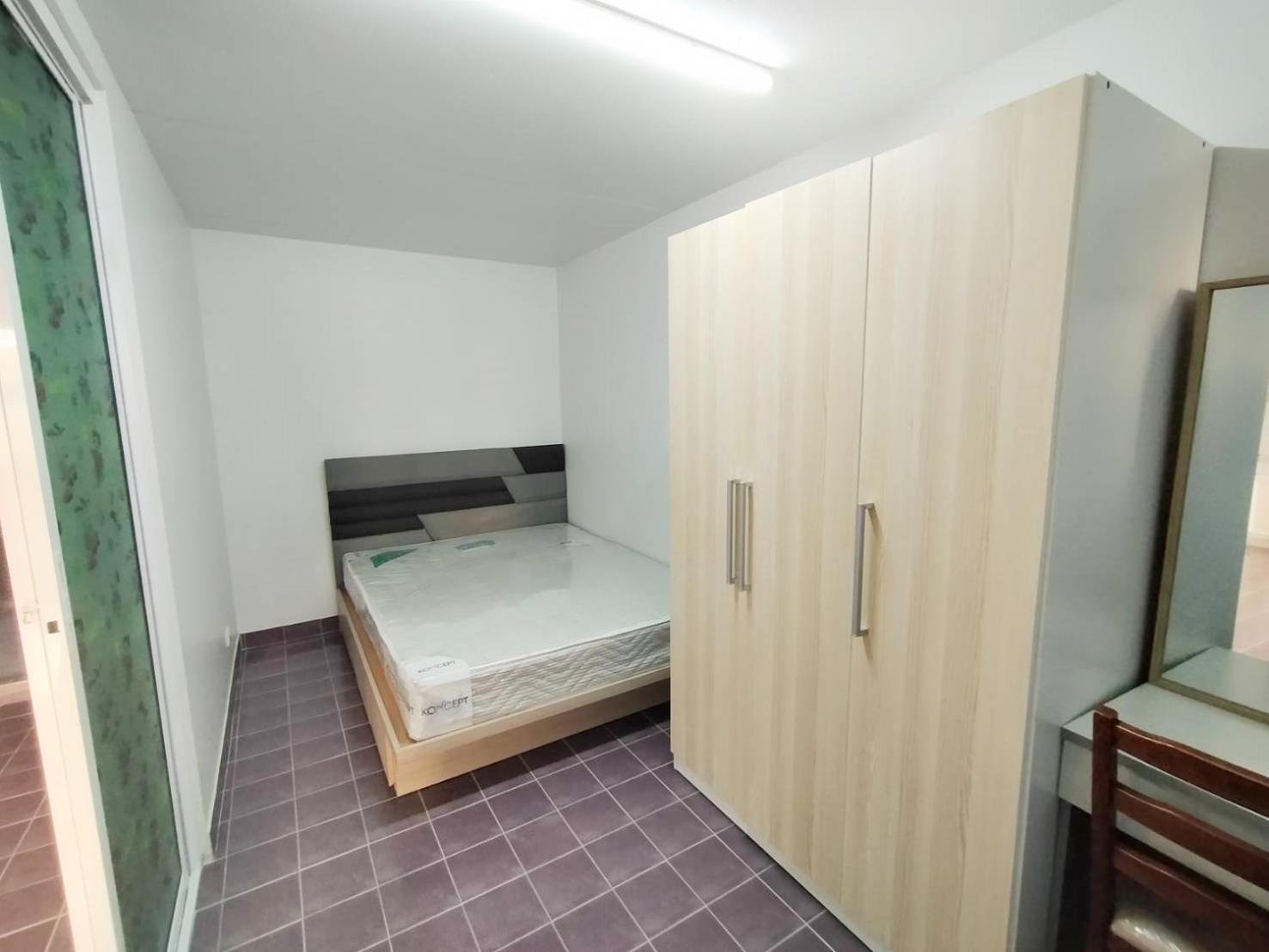 Apartment Popular Muang Thong Thani Near Impact Bangkok