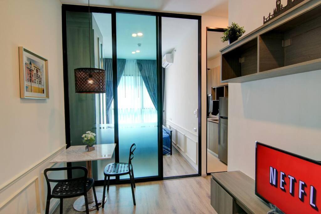 New Condo, Hi-speed Wi-fi, Gym Pool, Near Lam Sali Mrt Bangkok