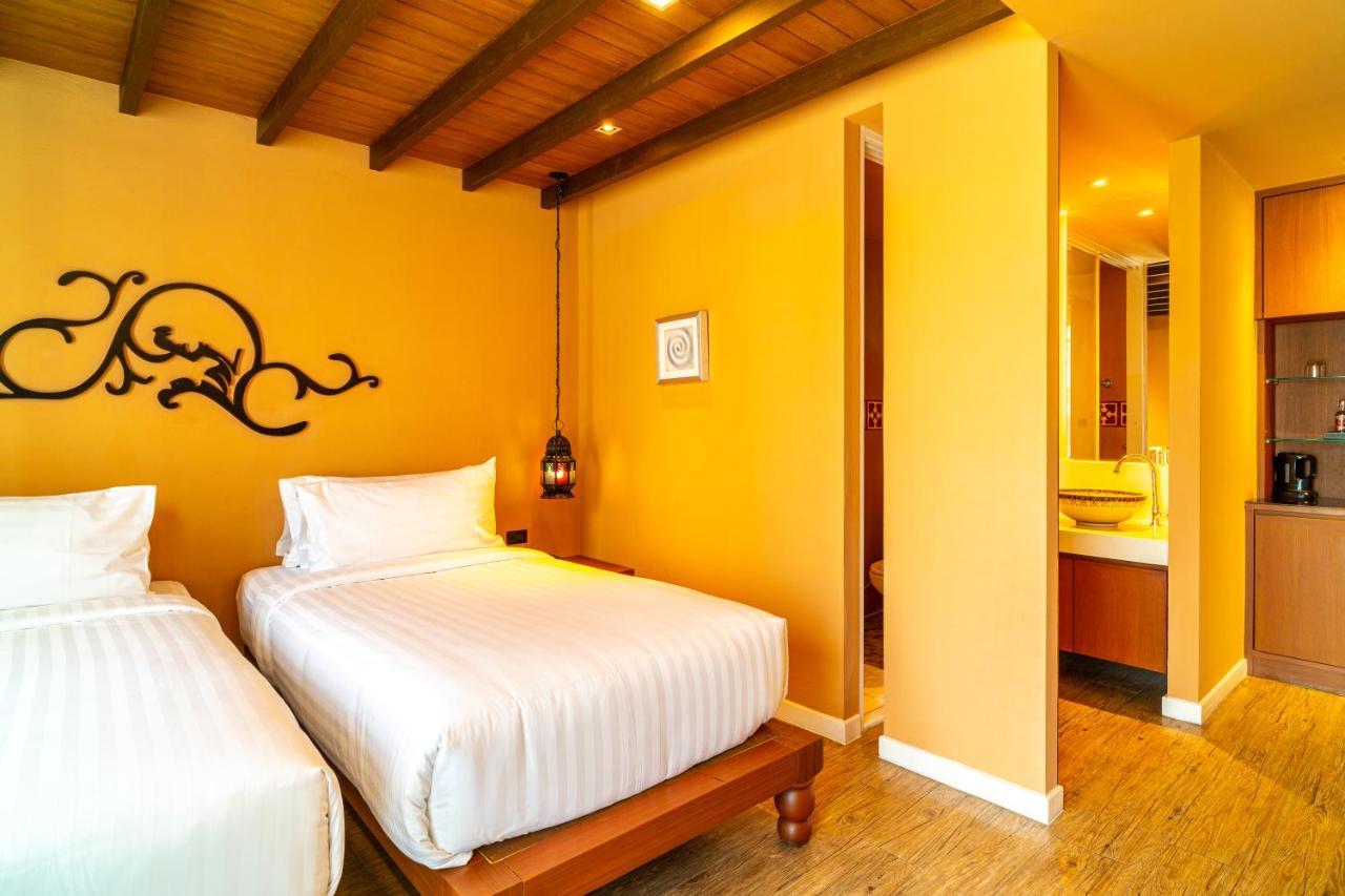 Amber Boutique Silom Hotel 3*