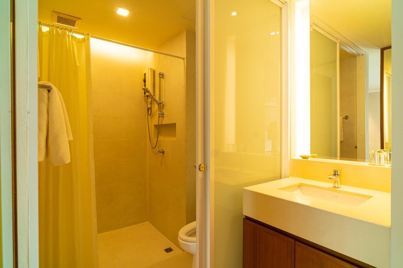 Amber Boutique Silom Hotel 3*