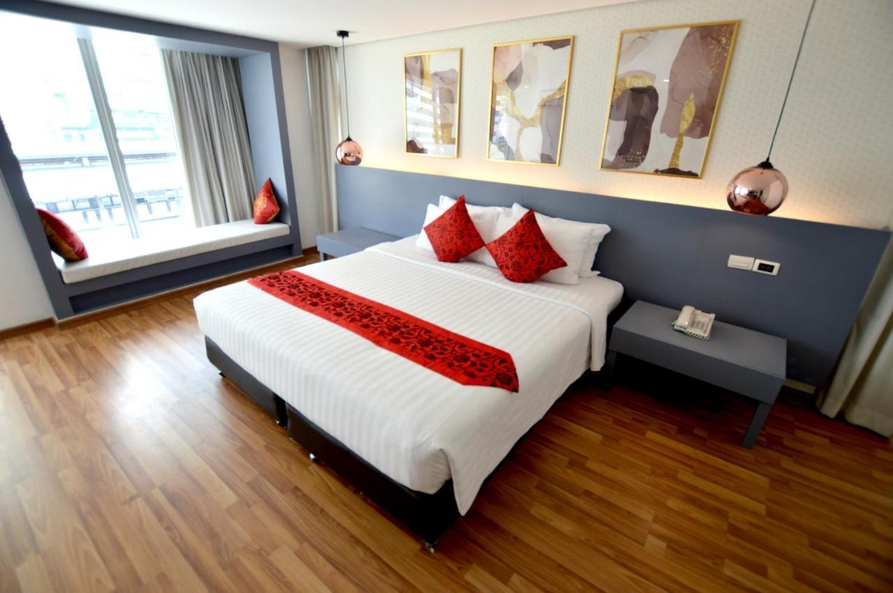 Hotel I Silom 4*