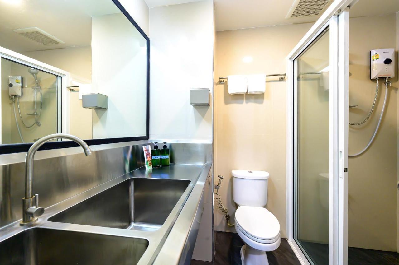 Hotel The Living Block 3*