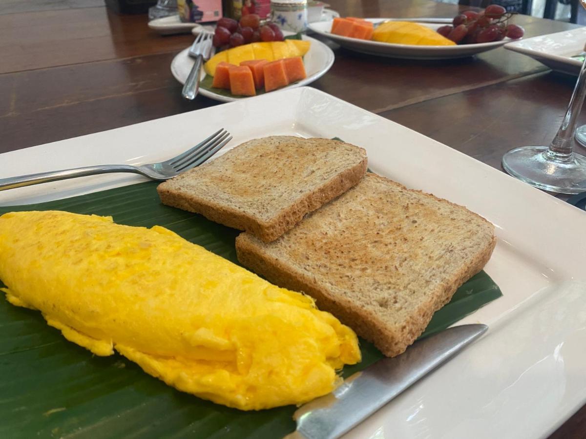 Bed & Breakfast Cafe Ice Resident *
